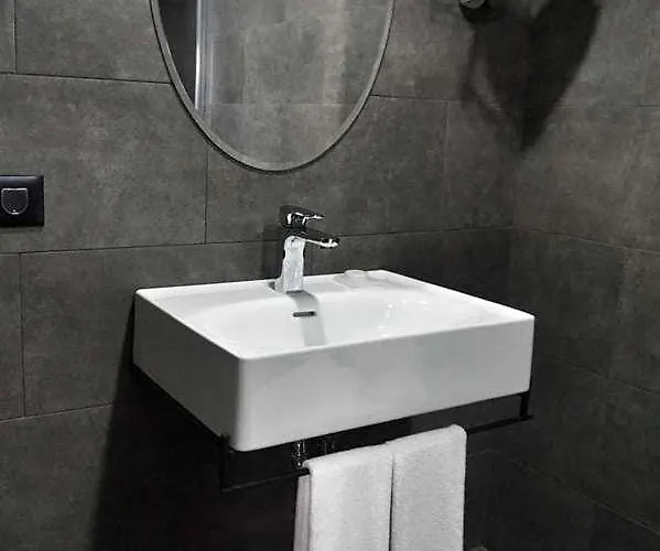 Hotel Eresin Express