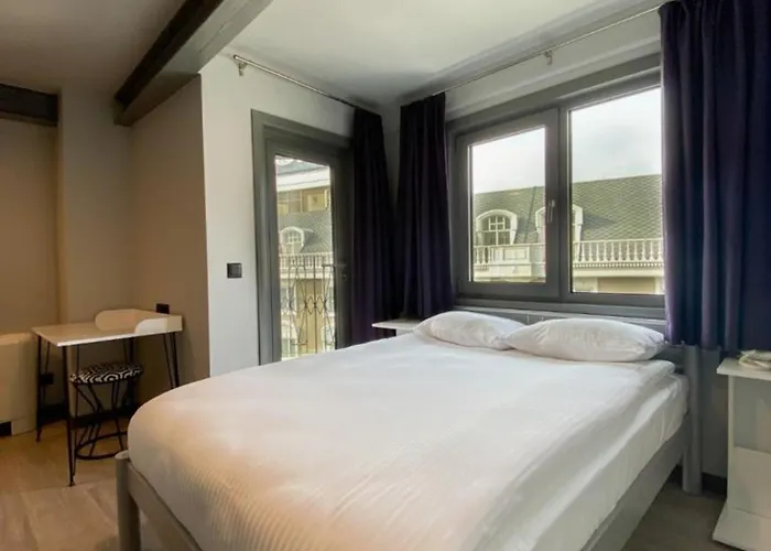 Hotel Eresin Express